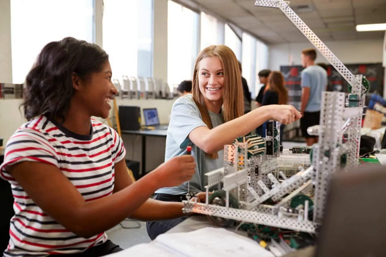 Essential Tips for Winning STEM Scholarships in the US