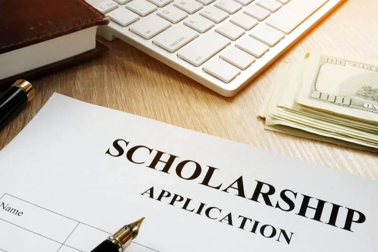 Strategies for Securing Postgraduate Scholarships in the United States