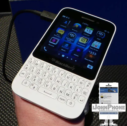 Featured BlackBerry Q5