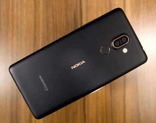 Featured Nokia 7