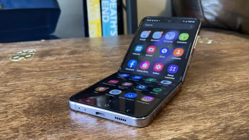 Featured Samsung Galaxy Z Flip4