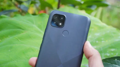 Featured Realme C21