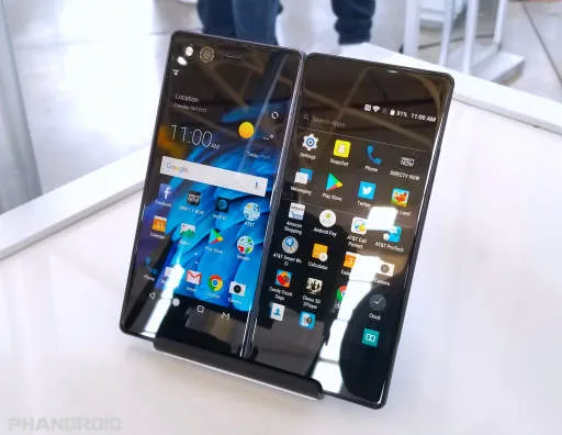 Featured ZTE Axon M