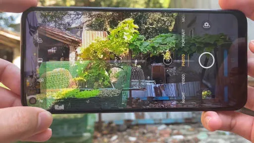 Featured Realme C17