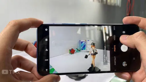 Featured Vivo Y30